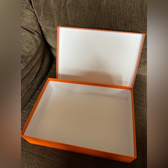 Hermes box and shopping bag bundle - Picture 10 of 14